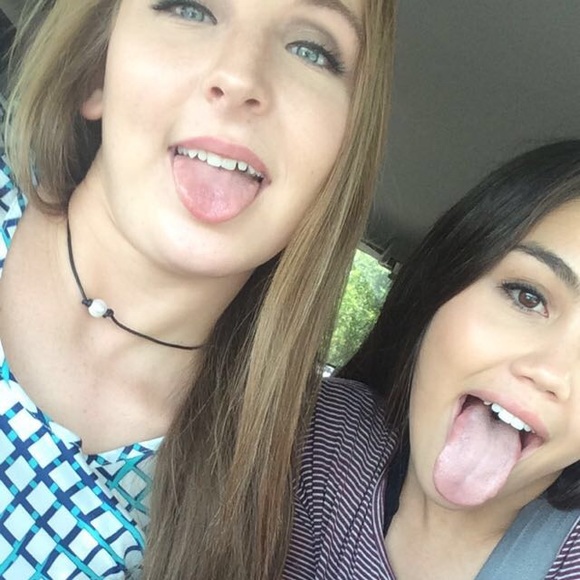 Meet your Posher, Samantha - Picture 1 of 1