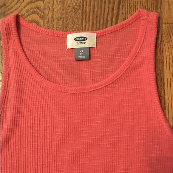 ❗️SOLD❗️Old Navy Ribbed Knit Tank - Picture 3 of 4