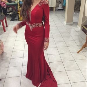 Beautiful red long sleeve evening dress