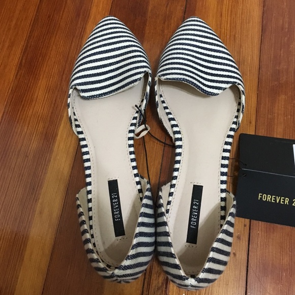Brand New Striped Pointy Heels