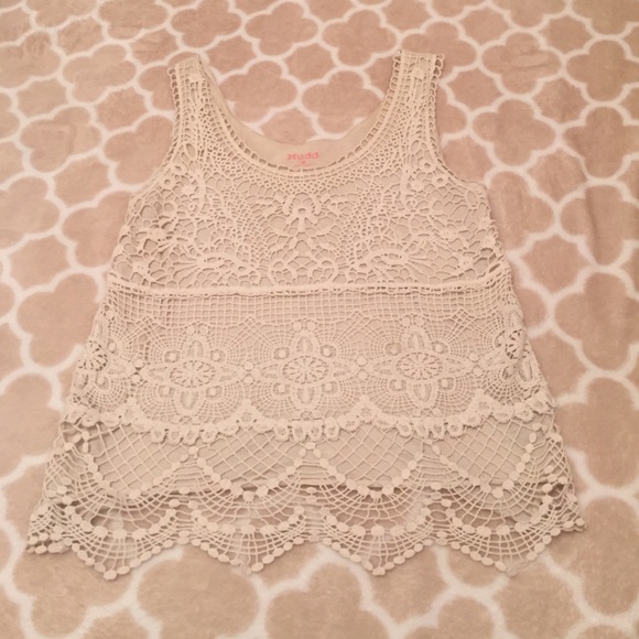 Light cream tank