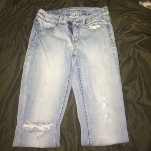 Size 4 reg. AE Jegging