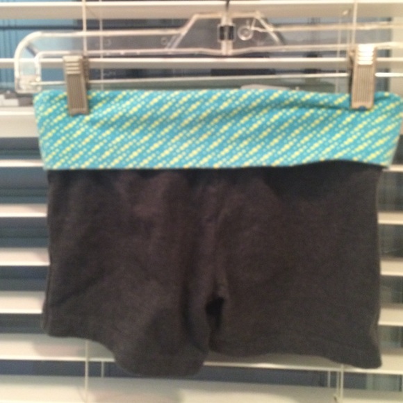 Yoga shorts