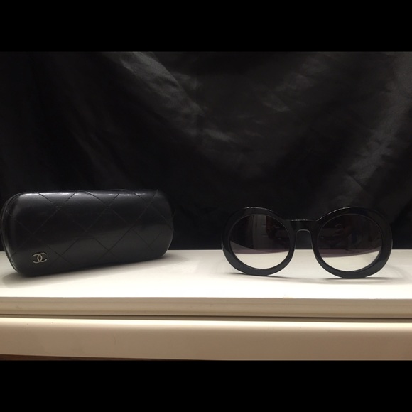 Chanel 5018 sunglasses half tint