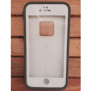 White Lifeproof iPhone 6 Waterproof Case