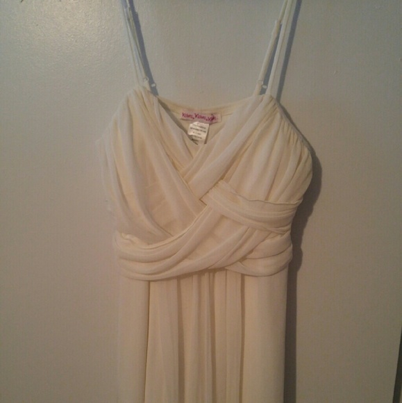 Adorable cream cocktail dress