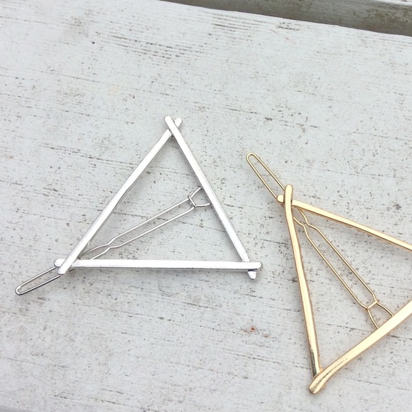 Triangle Hair Barrette - Picture 2 of 3
