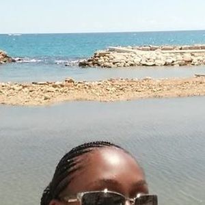 Meet your Posher, Tiffany