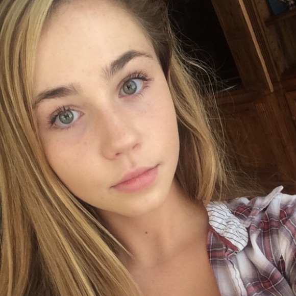 Meet your Posher, Ashlynn