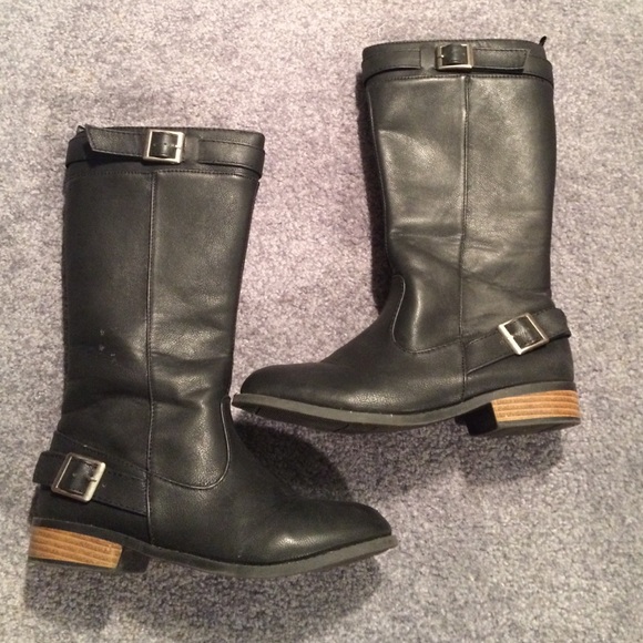 black boots