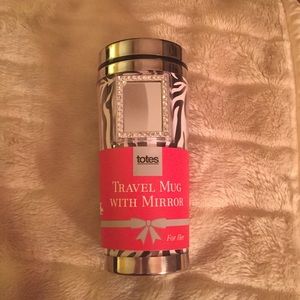 Totes - travel mug with mirror