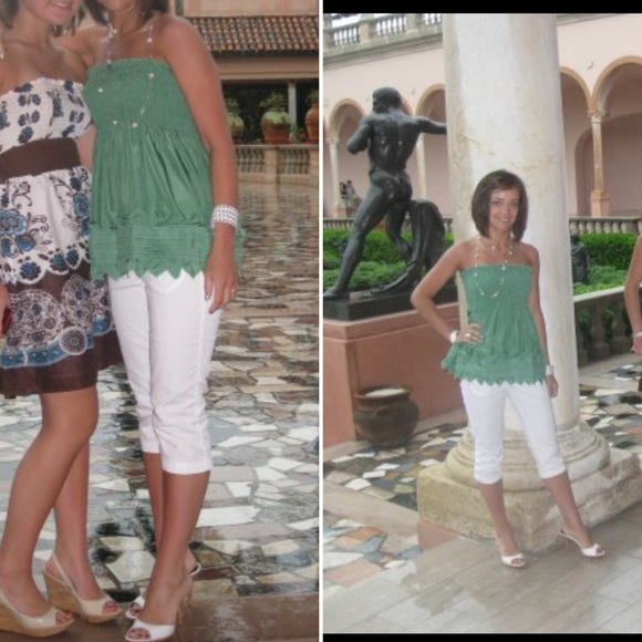 Gorgeous green bcbgmaxa tub top - Picture 3 of 3