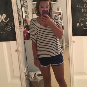 striped v-neck short sleeve
