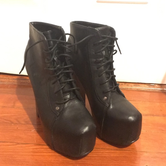 Lita Heel Boots