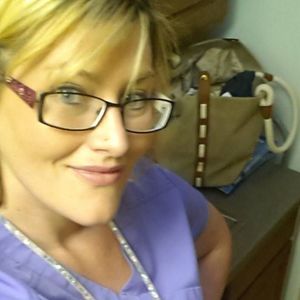 Meet your Posher, Roxy