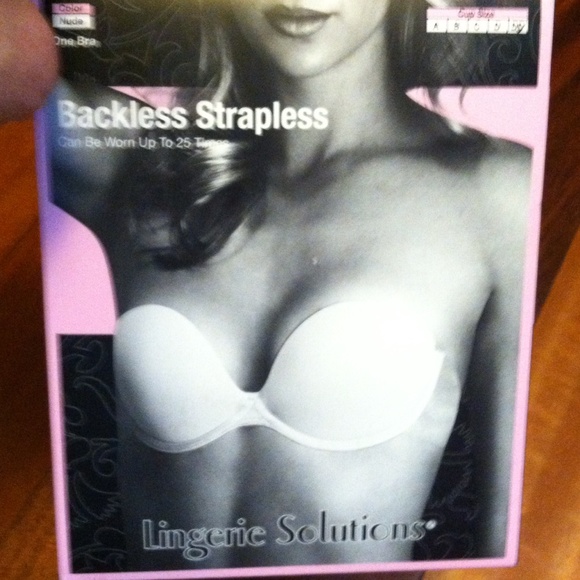 Strapless adhesive bra
