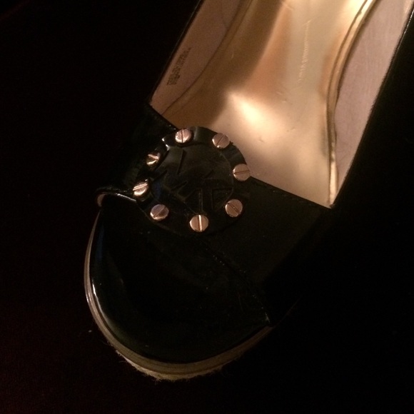 Michael Kors NEW Espadrilles Wedge Heels - Picture 3 of 4