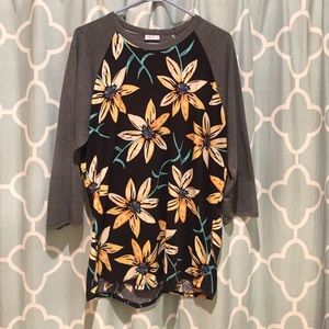 Lularoe Randy Tee