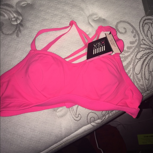 Vsx sports bra