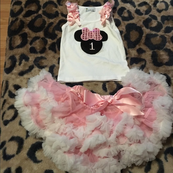 Minnie Mouse birthday outfit