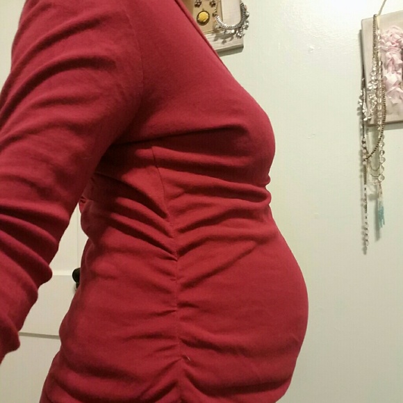 Size small maternity shirt