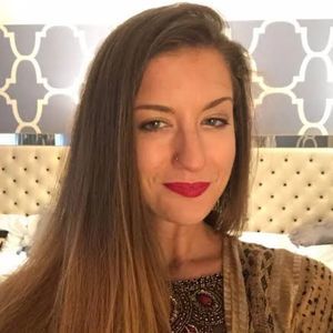 Meet your Posher, Shaye