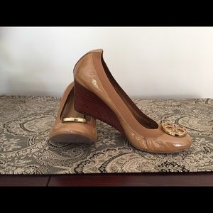 Tory Burch Caroline Wedge