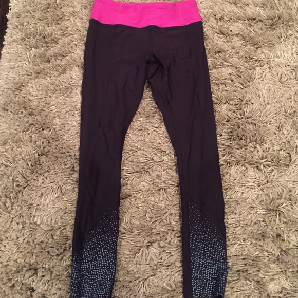 Dark blue lululemon