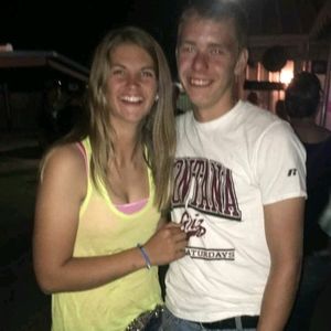 Meet your Posher, Larisah