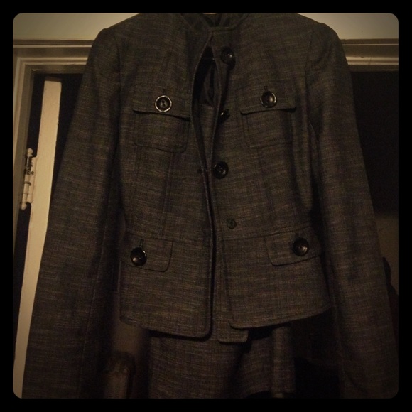Dress suit. Anne Klein.