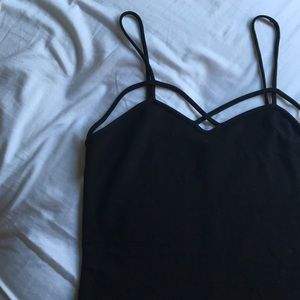 BRANDY MELVILLE STRAPPY TANK