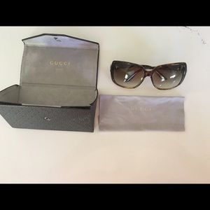 Gucci sunglasses