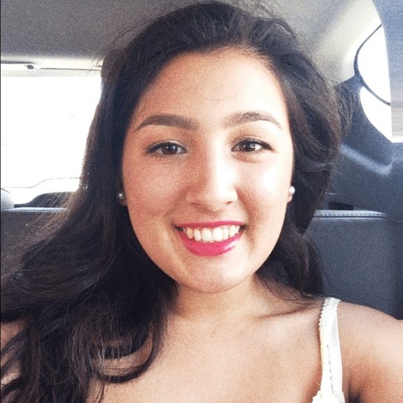 Meet your Posher, Clarissa - Picture 1 of 1