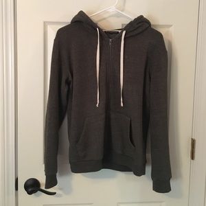 BRANDY MELVILLE GREEN HOODIE