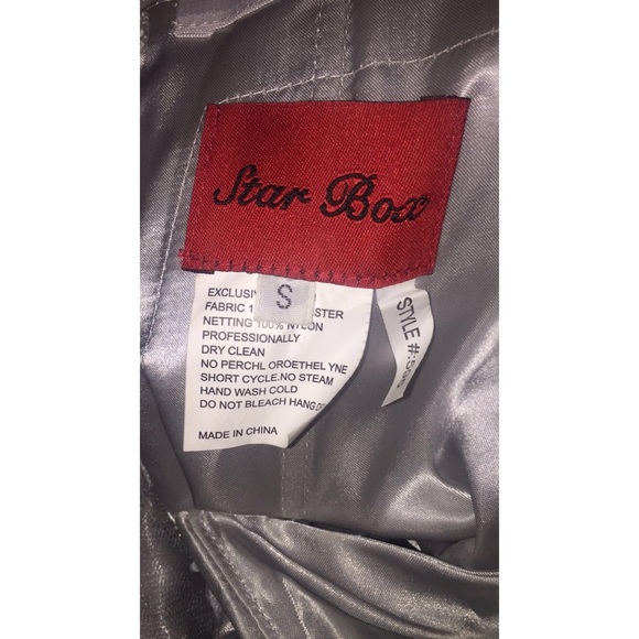 Homecoming/prom/quince/wpa/prom dress - Picture 2 of 3