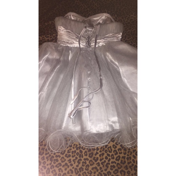 Homecoming/prom/quince/wpa/prom dress - Picture 3 of 3