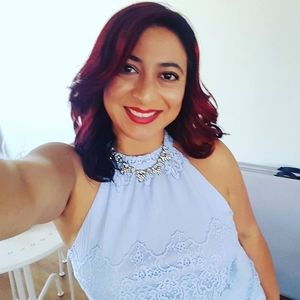 Meet your Posher, Danielle