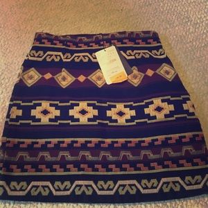 Never worn Zara tribal skirt