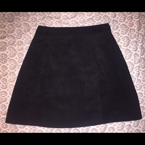 Black faux suede zip up skirt