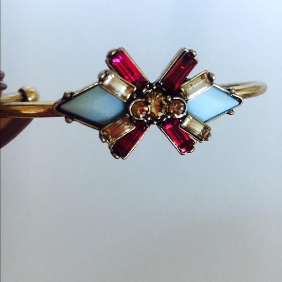 Jeweled Gold Bangle - Picture 4 of 4