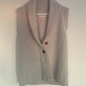 Levi's brand wool sleeveless sweater