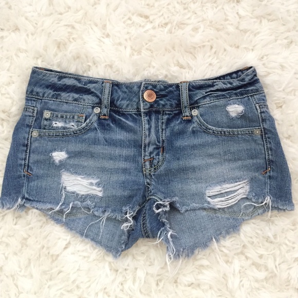 American Eagle ripped denim shorts