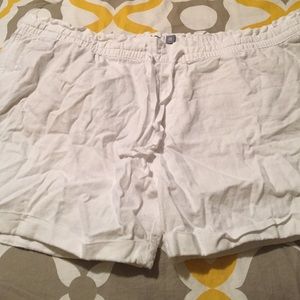 Old Navy White Linen Shorts