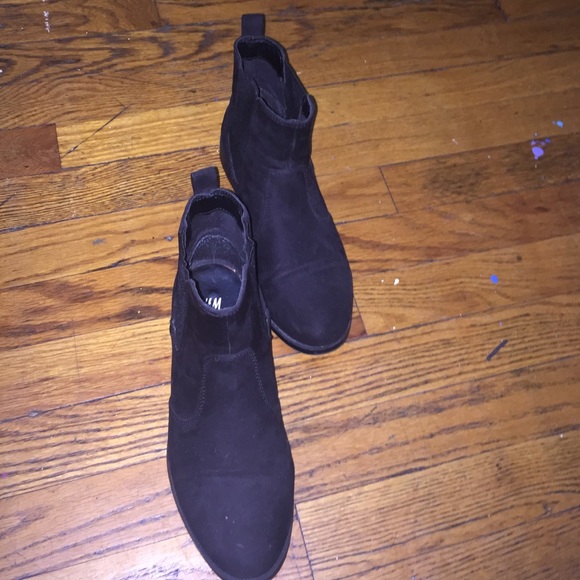 Chelsea boots