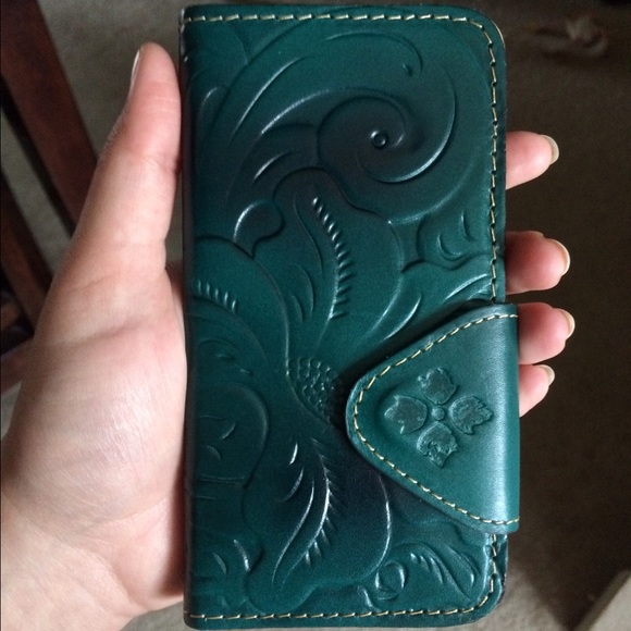 Patricia Nash iPhone 6 case with card slots