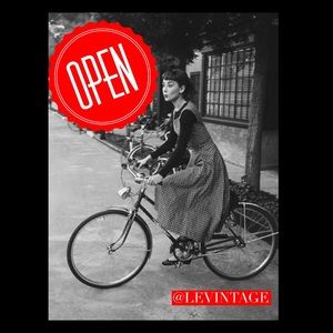 🌟🌟🌟🌟🌟Closet OPEN 🌟🌟🌟🌟🌟