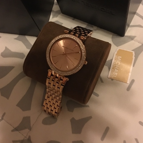 🚫SOLD🚫 - Picture 2 of 4