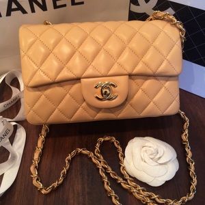 Chanel mini lambskin flap quilted bag