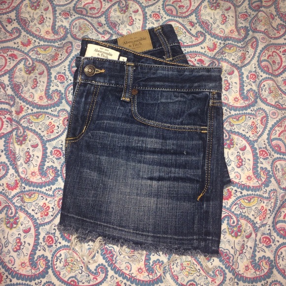 Jean skirt never worn