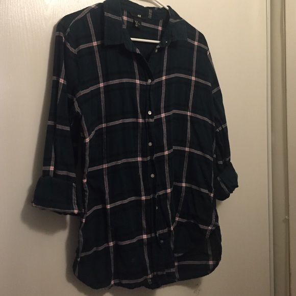 H&M Tops - Buttons down plaid flannel